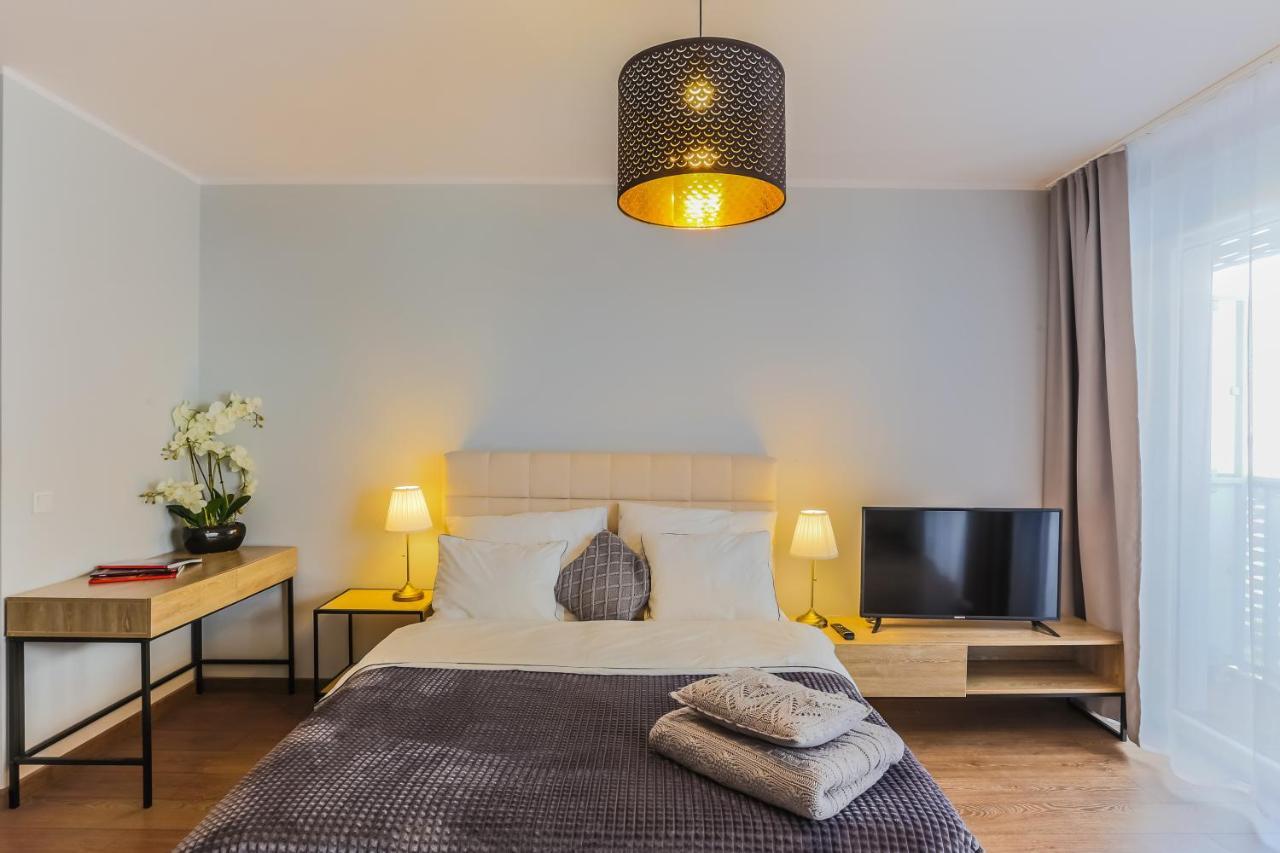Coin Apartamenty Breslavia Exterior foto